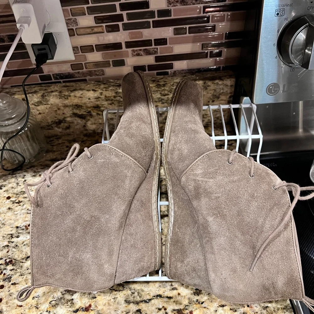 Franco Sarto Taupe Tan Suede Wedge Ankle Booties Sz 9